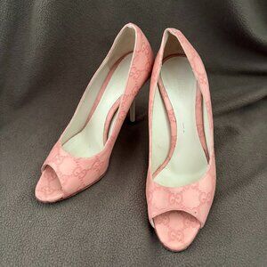 Gucci GG Signature Leather Pumps Pink EU 37 US 7
